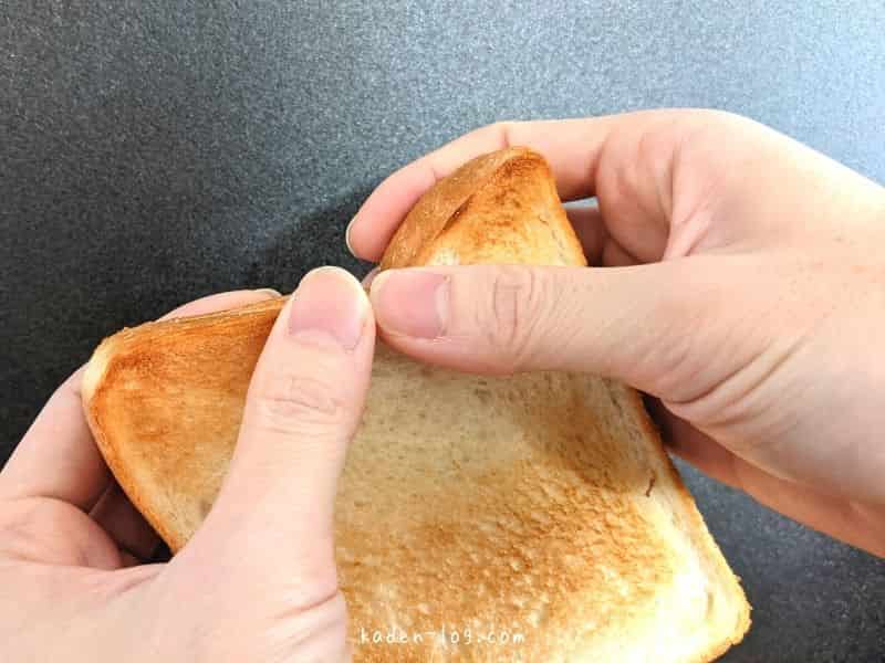 バルミューダ トースターで焼いた食パンはミミまでふわっとしている