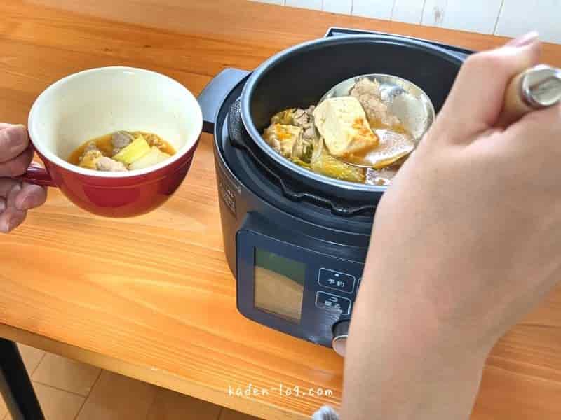 アイリスオーヤマの電気圧力鍋は高さ低めで卓上調理器として使いやすい