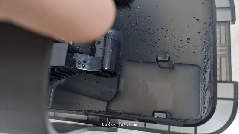 Roborock S7 MaxV Ultraの水拭き後は汚水が溜まる